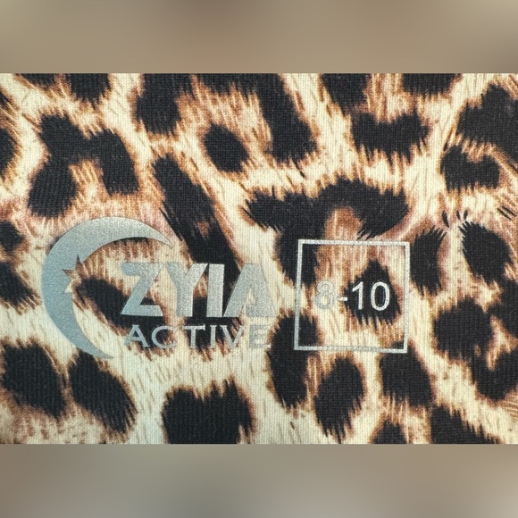 Zyia Active Women’s Size 8-10 Leopard Cheetah Booty Scrunch Leggings Hi-Rise - Picture 6 of 9